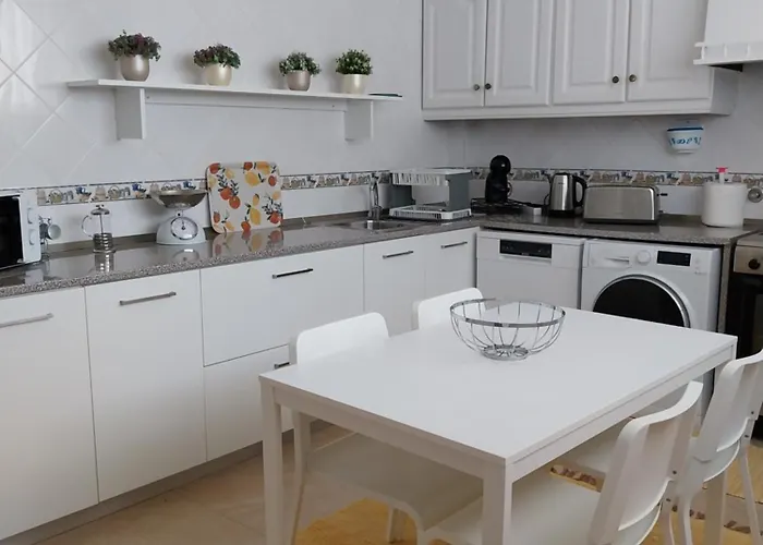 Casa Branca Pinhal * Ναζαρέ