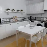 Casa Branca Pinhal * Nazaré