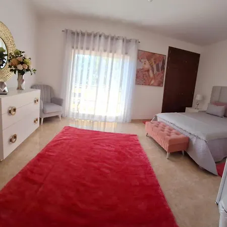 Casa Branca Pinhal * 纳扎雷